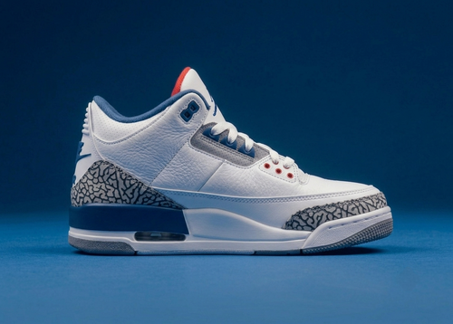 Air Jordan 3 Retro OG "True Blue"
