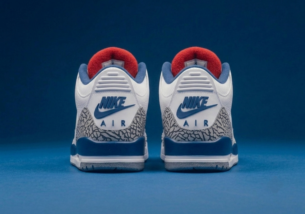 Air Jordan 3 Retro OG "True Blue"
