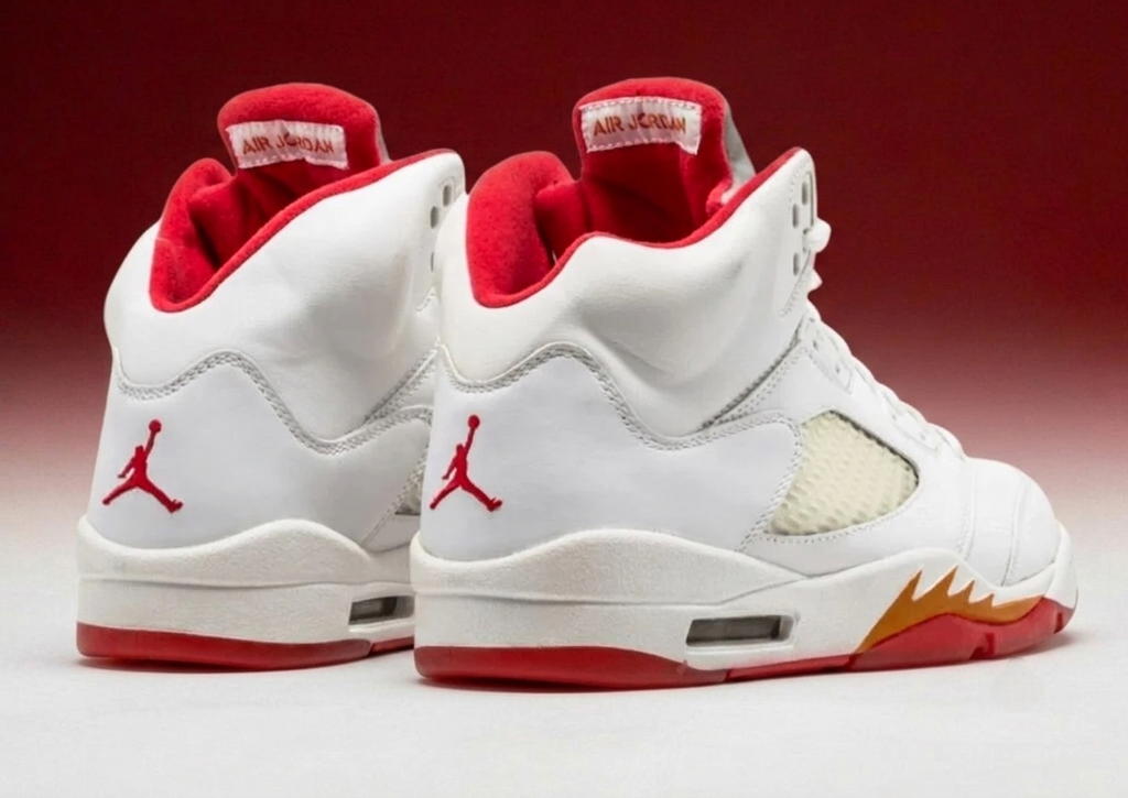 Air Jordan 5 "White/Sunset"